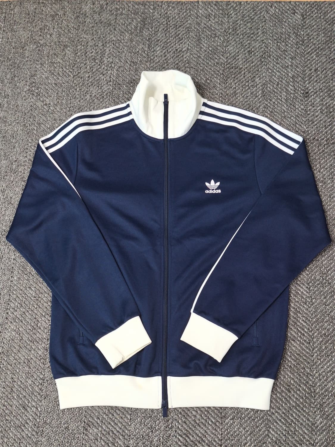 아디다스 베켄바우어 져지 품절 색상 상품이미지1