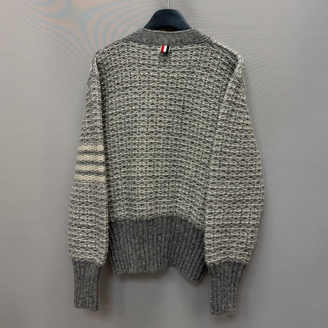 톰브라운 사선완장 모헤어 트위드 클래식 가디건 ( 100~105 ) 상품이미지5
