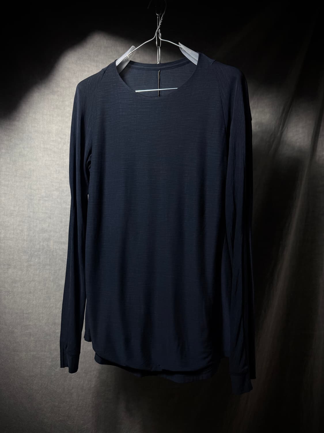 Devoa Long Sleeve Cut & Sewn 상품이미지3