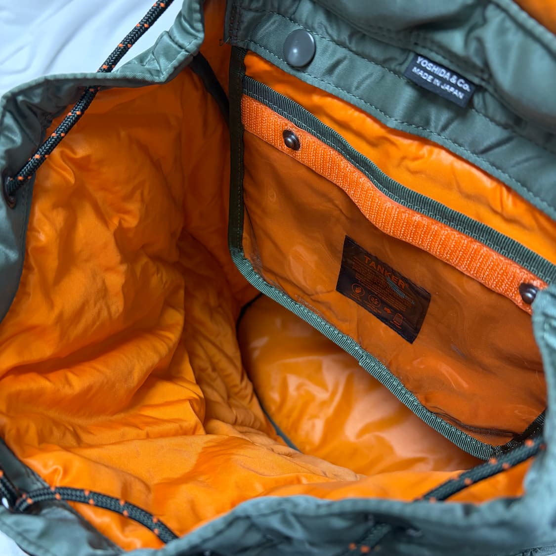 포터 올 뉴 탱커 럭색 세이지 그린 상품이미지5