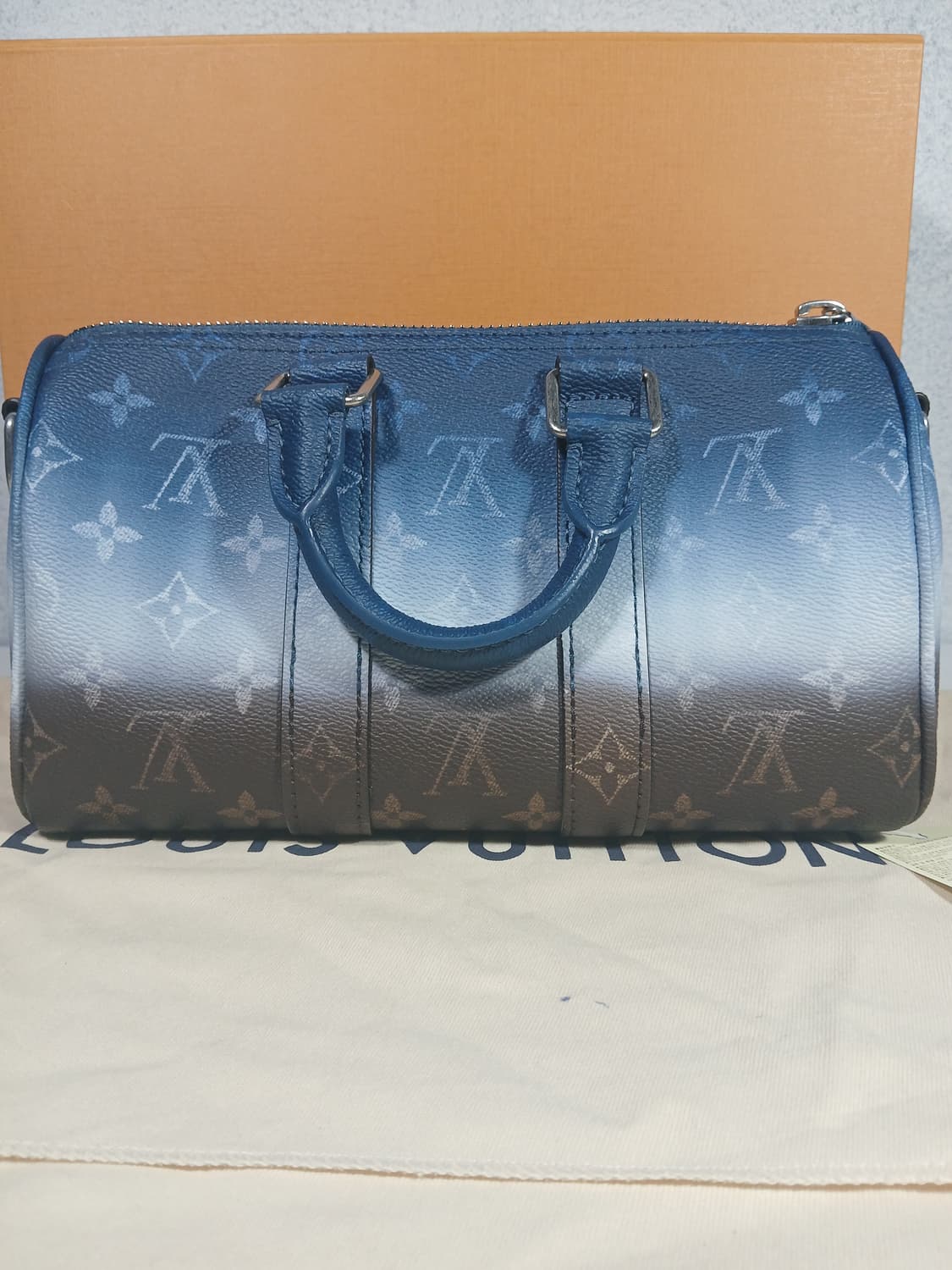 루이비통 키폴 반둘리에 25 토트백 M28026 상품이미지4