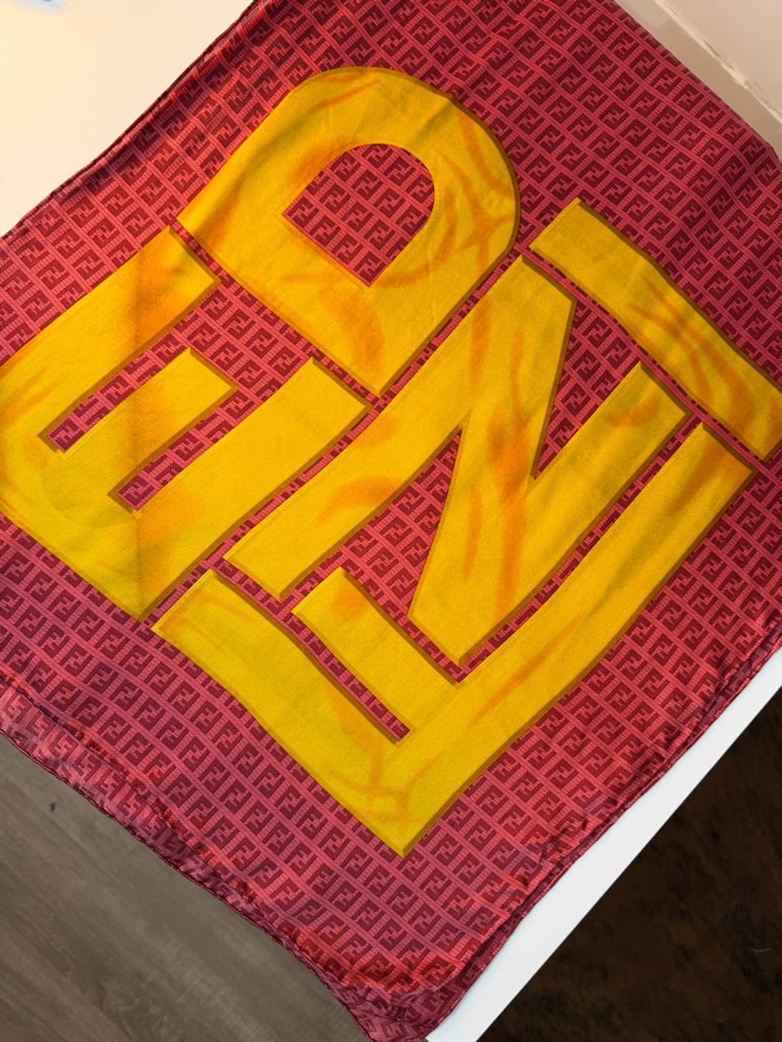 펜디 실크 스카프  상품이미지3