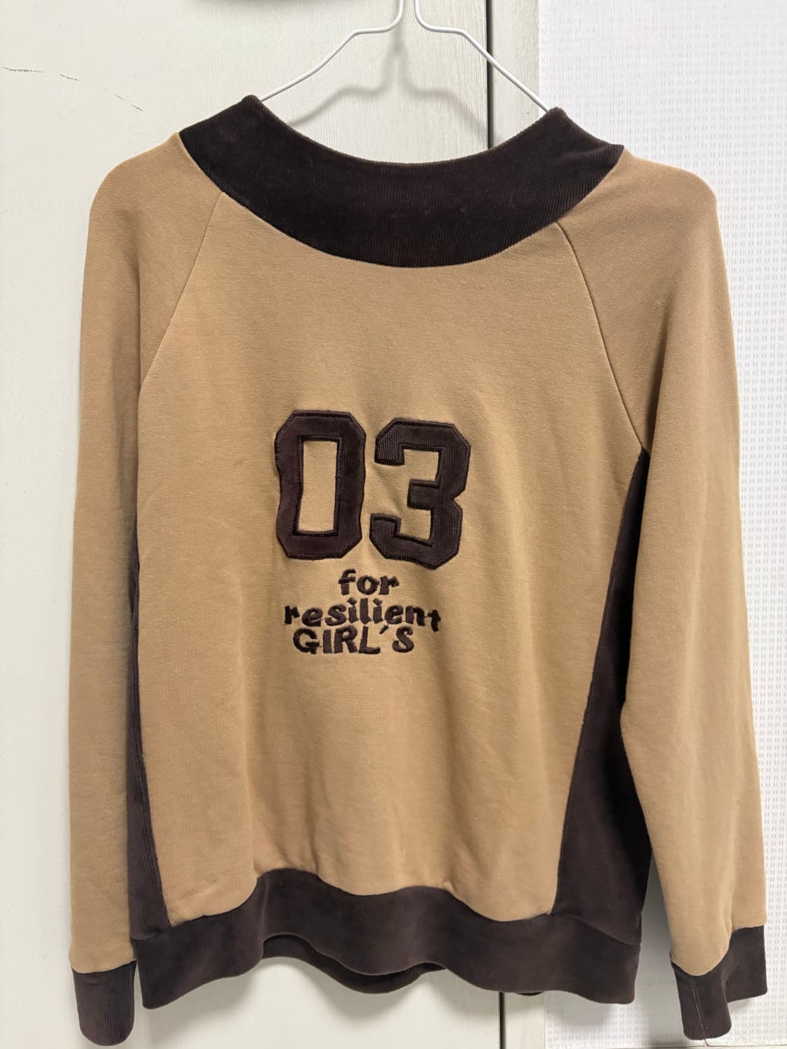 03 맨투맨 상품이미지1