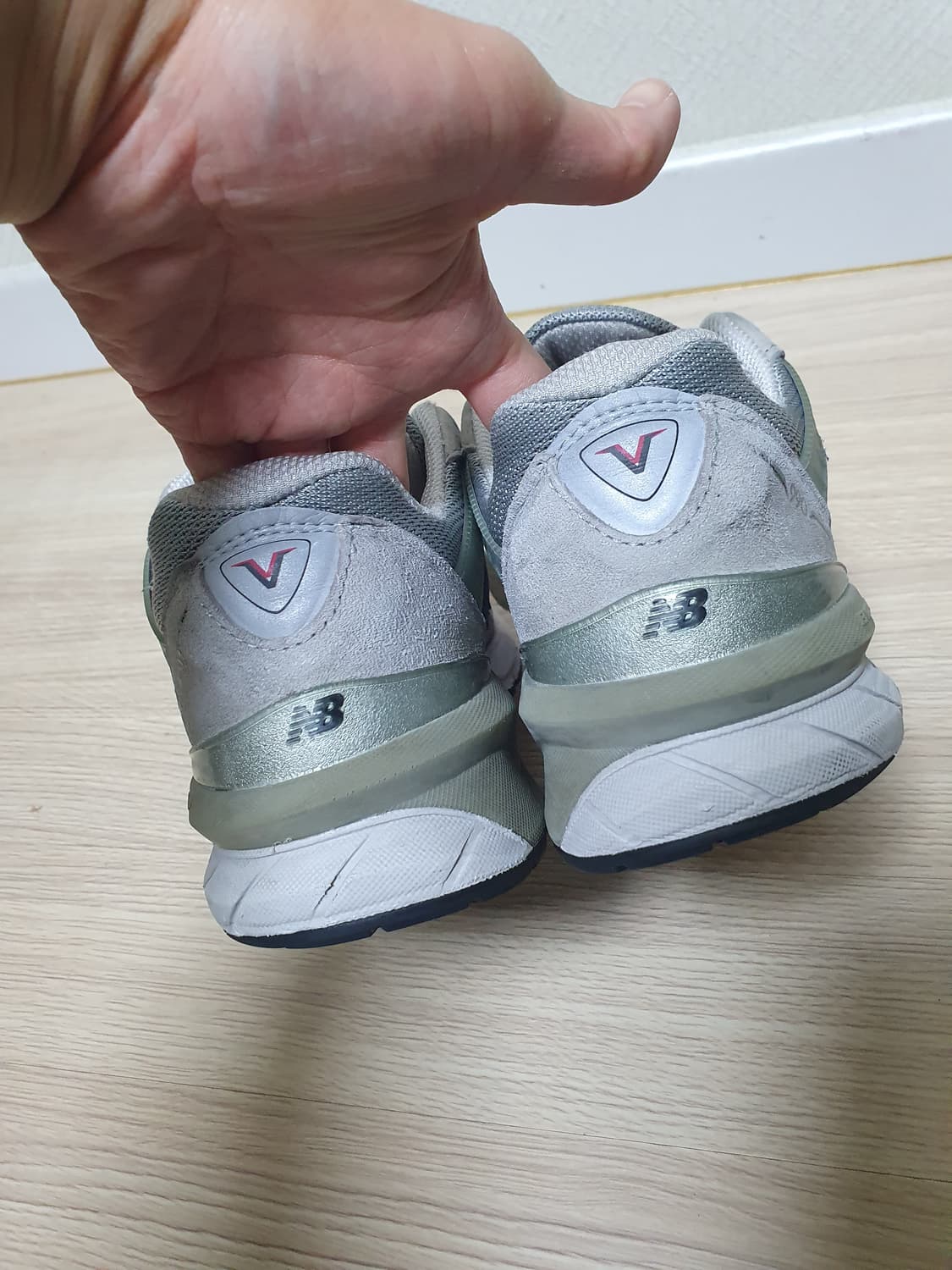 뉴발란스 990v5 그레이 운동화 270 상품이미지6