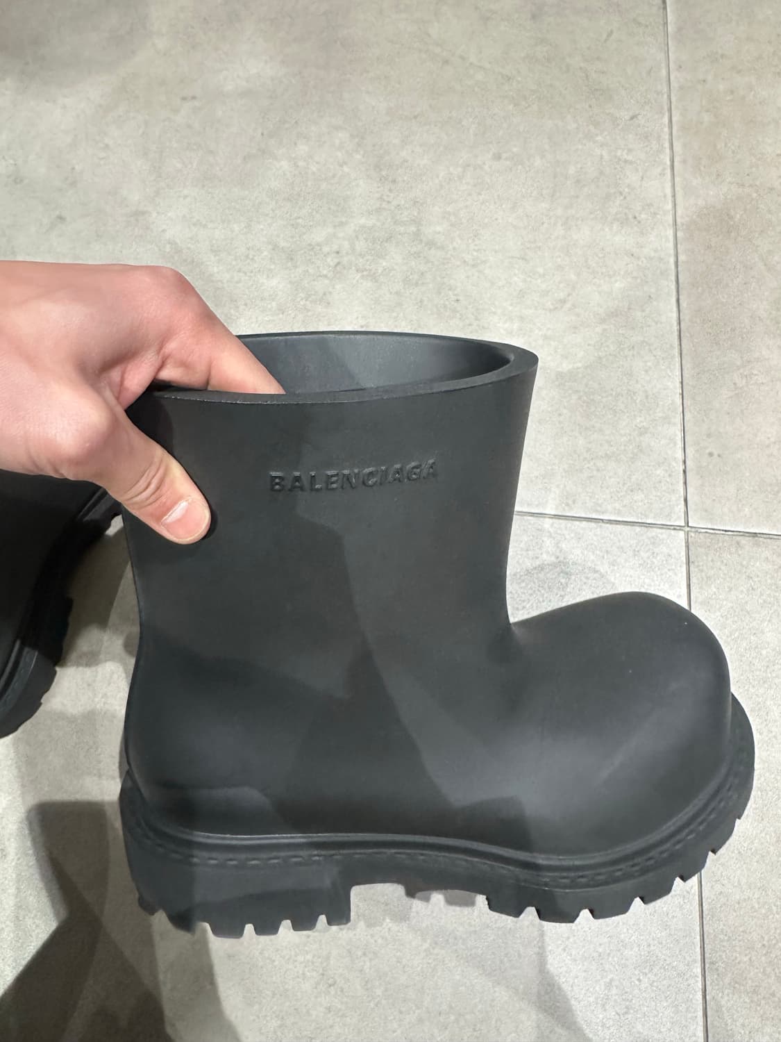 발렌시아가 스테로이드 부티 41사이즈 상품이미지5