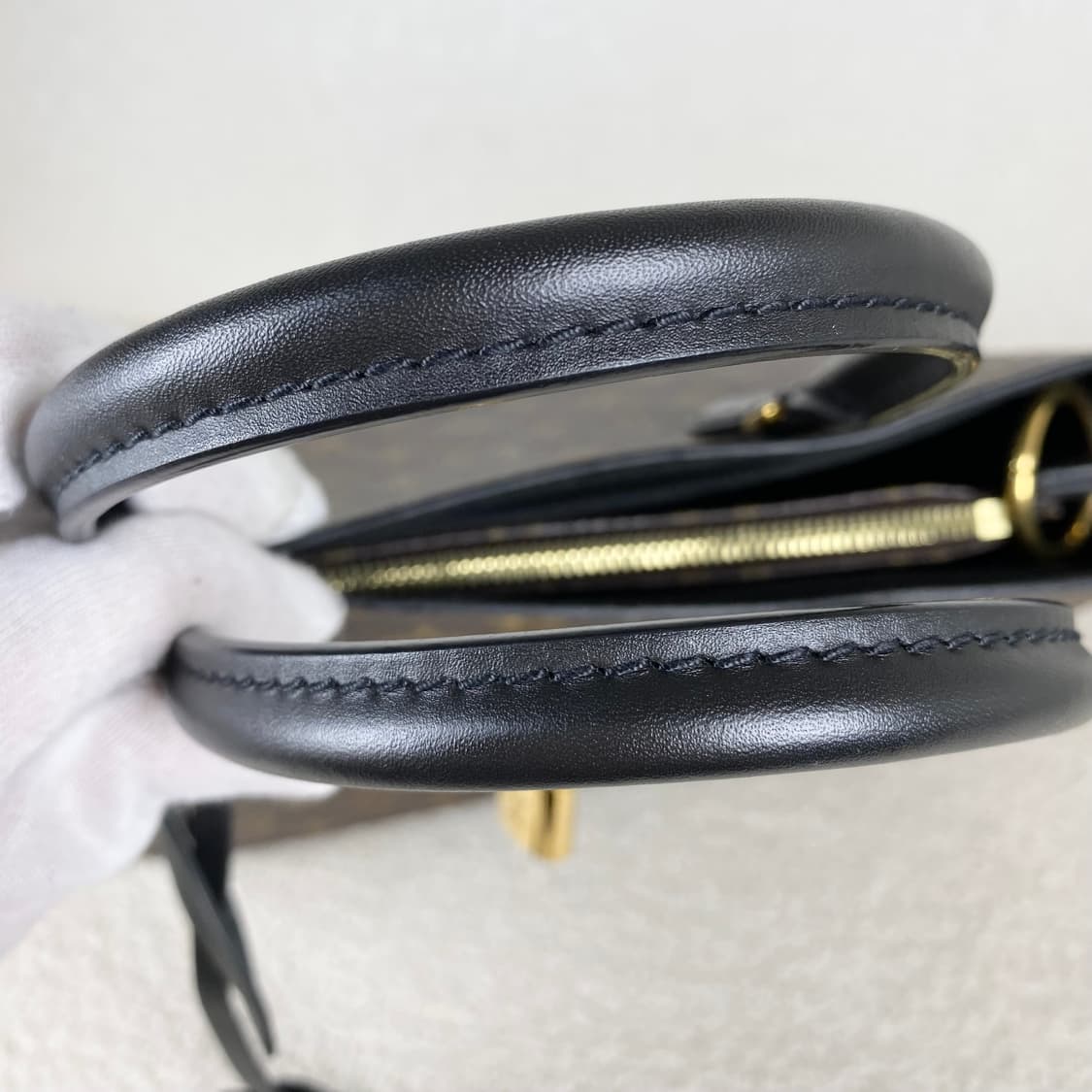 루이비통 플라워 토트백  상품이미지5