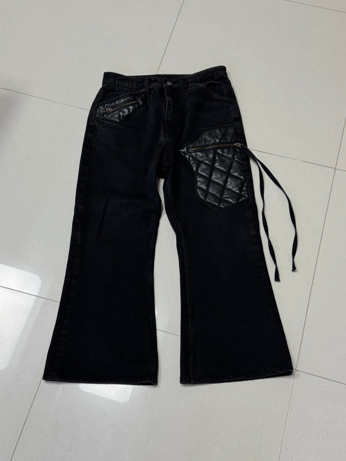 에모스탠스 클럽 레더 팬츠  상품이미지1