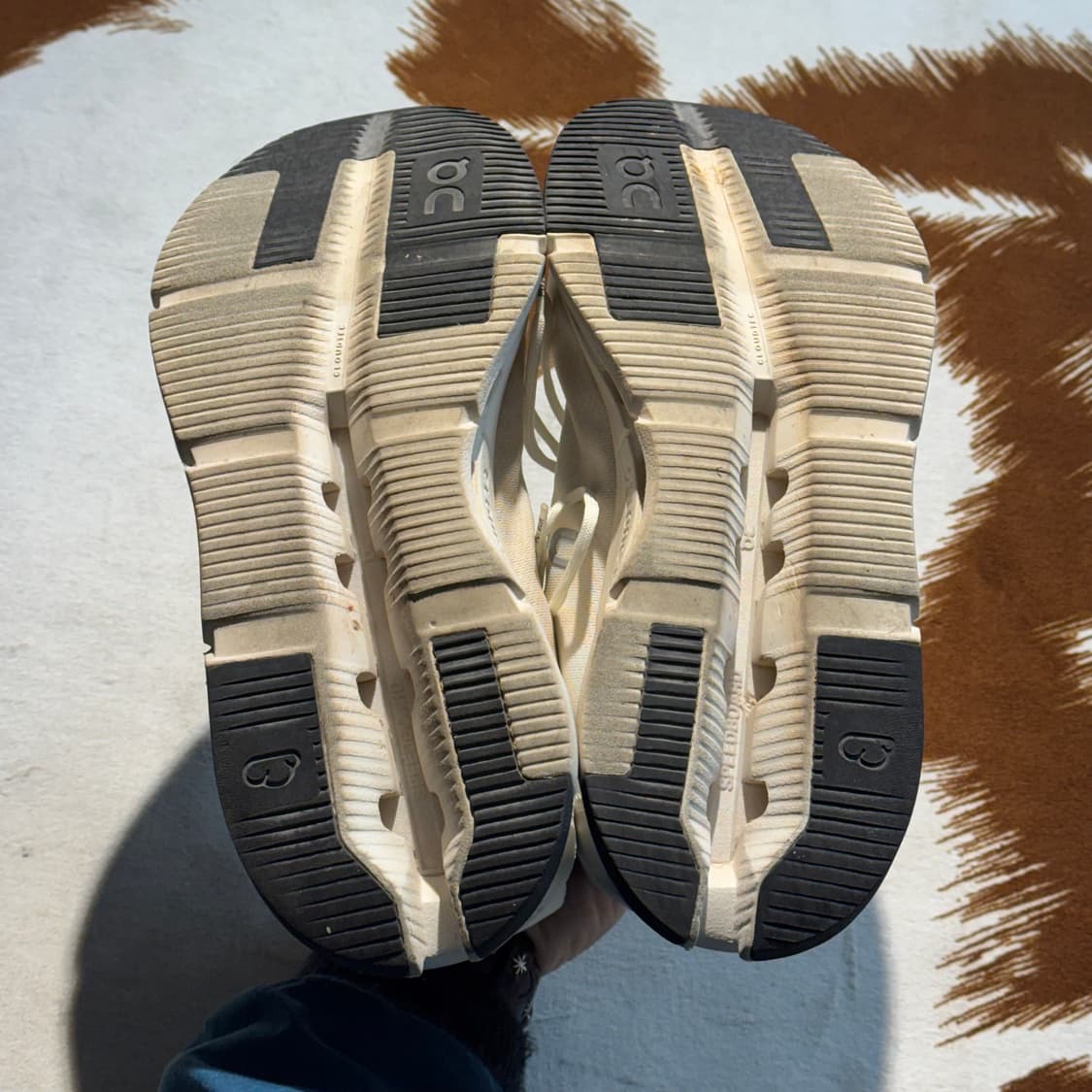 온러닝 클라우드 노바 폼 화이트 이클립스 (275) 상품이미지10