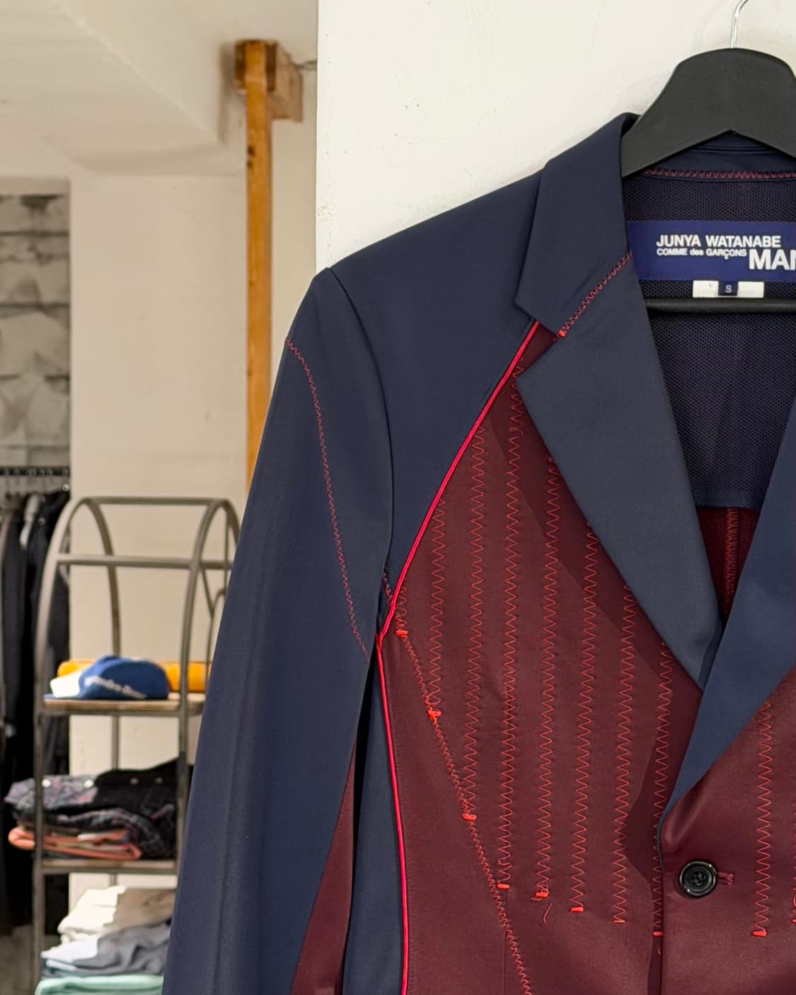 준야 와타나베 맨 레드 블루 배색 스티치 디테일 블레이저 상품이미지2