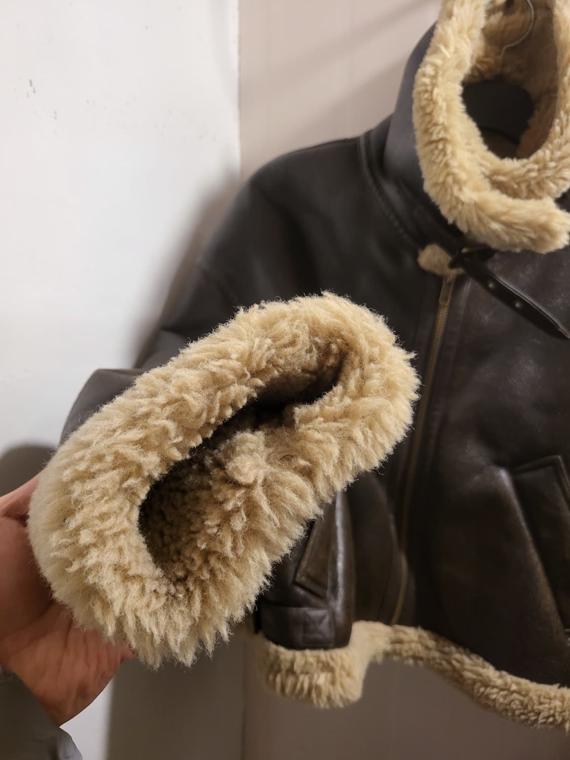 자라 브라운 무스탕 자켓 상품이미지3