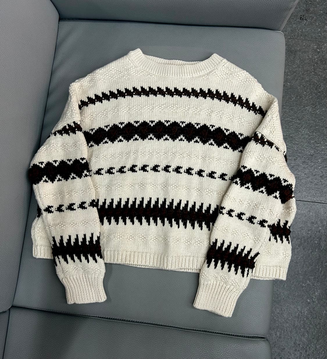 폴로랄프로렌 여성 신형 지오메트릭 크롭 니트(M) 상품이미지3