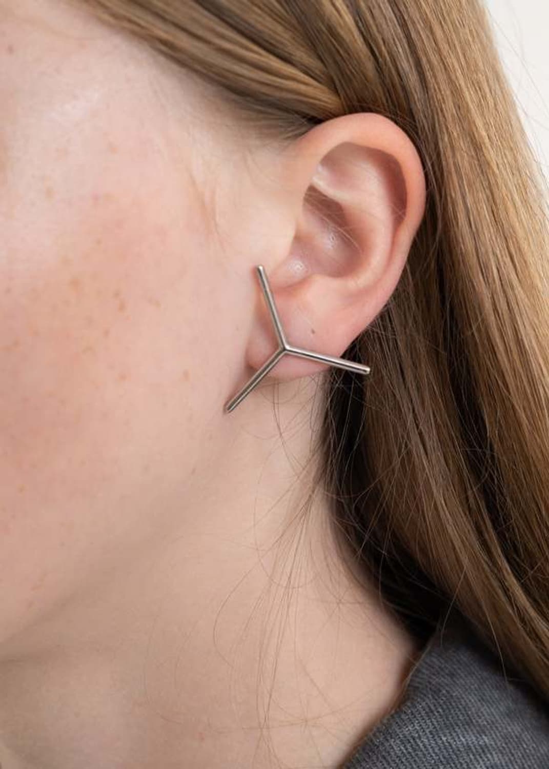 와이프로젝트 Y 스터드 이어링 상품이미지1