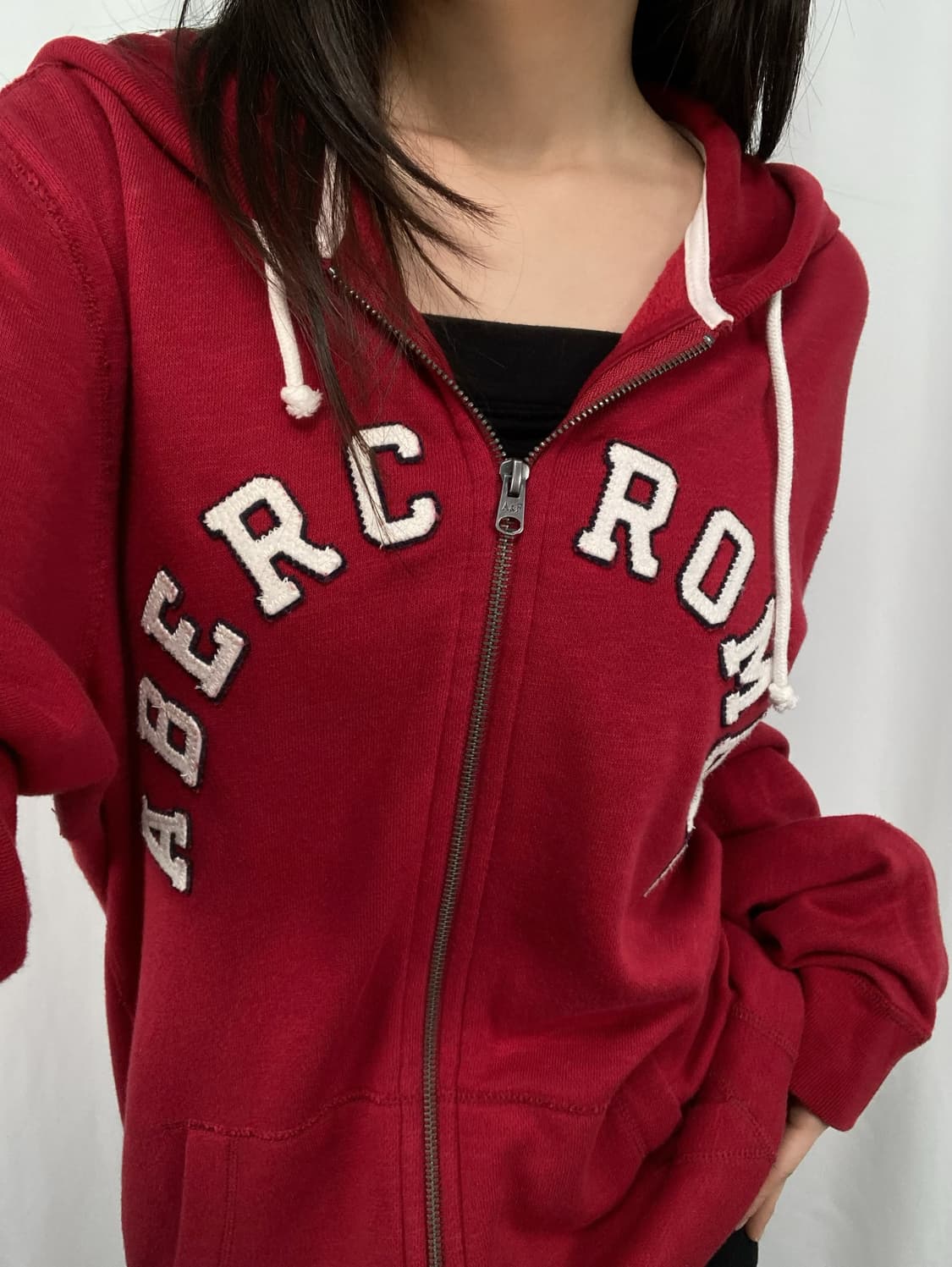 아베크롬비 스펠로고 레드 후드집업 상품이미지1