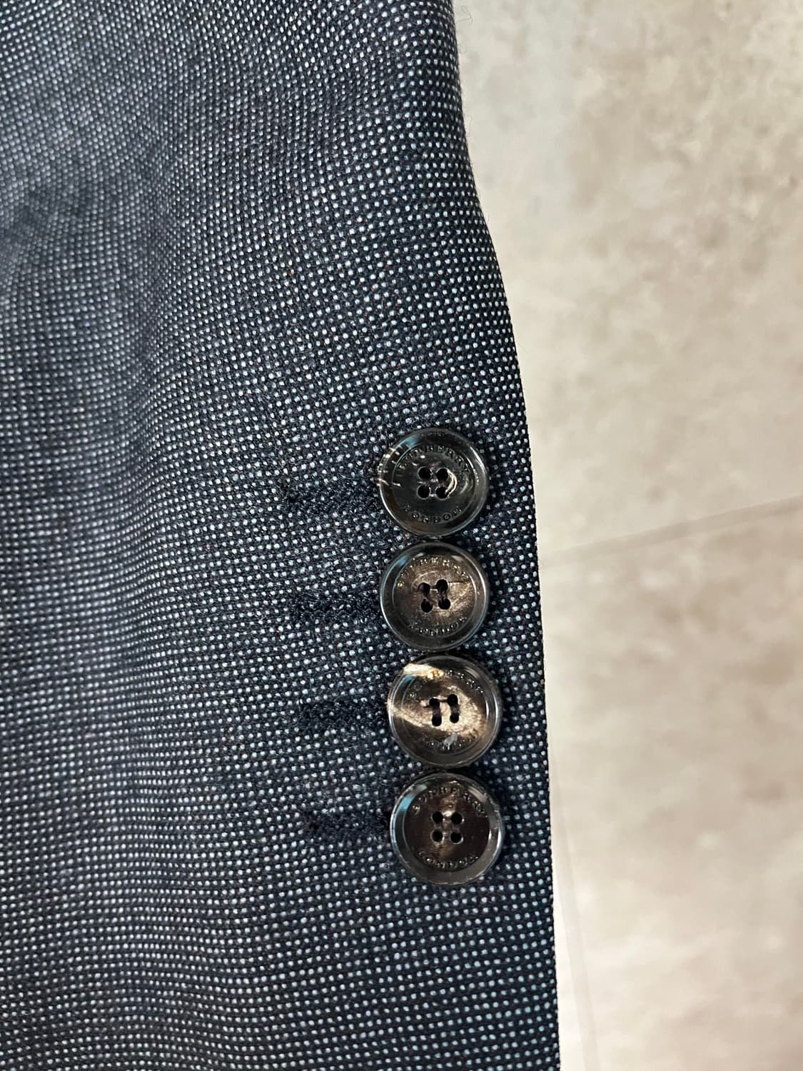 버버리 런던 남성 버진 울 자켓 46R(95사이즈) 정품 상품이미지3