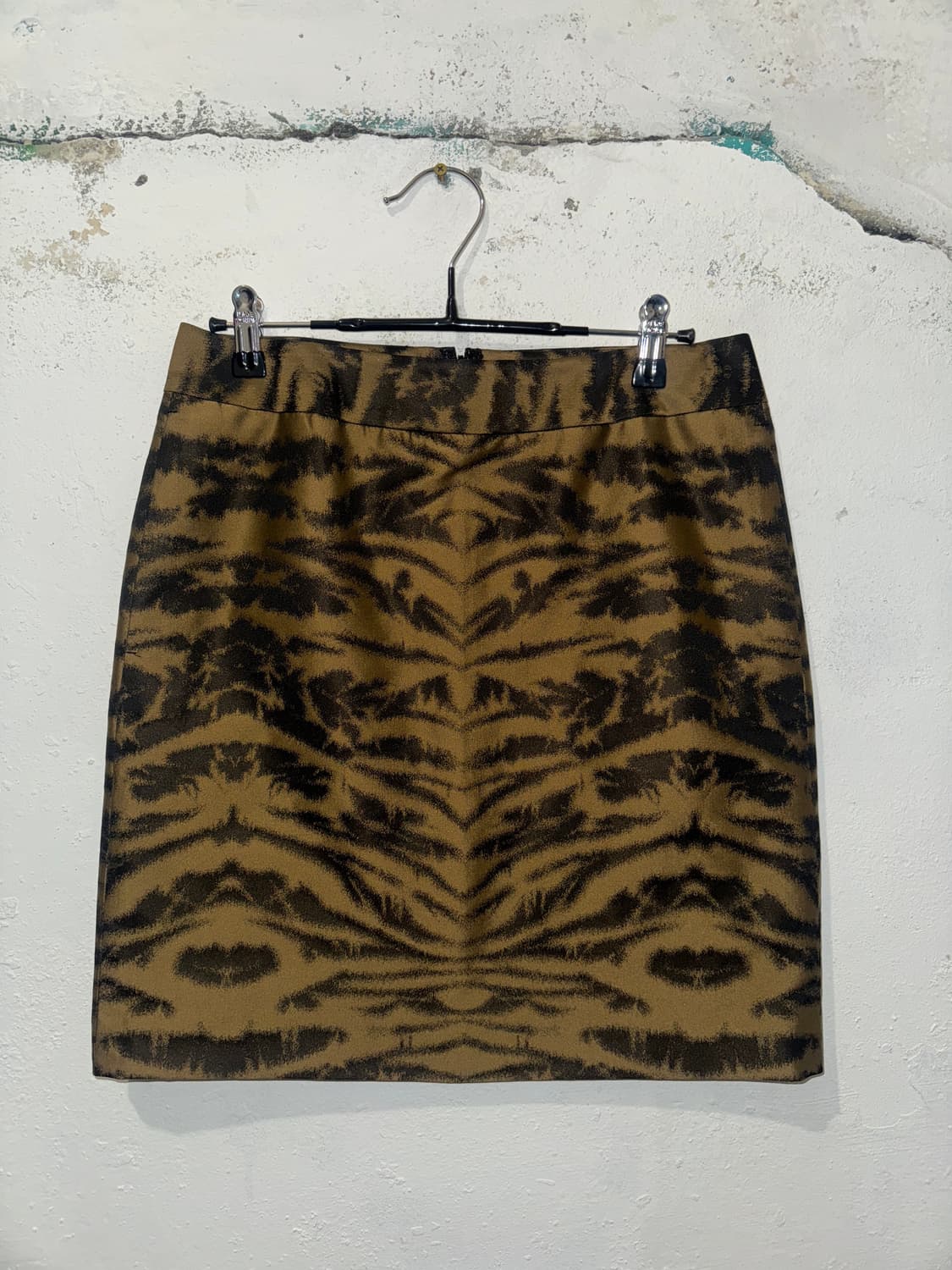 DKNY 패턴스커트 상품이미지1