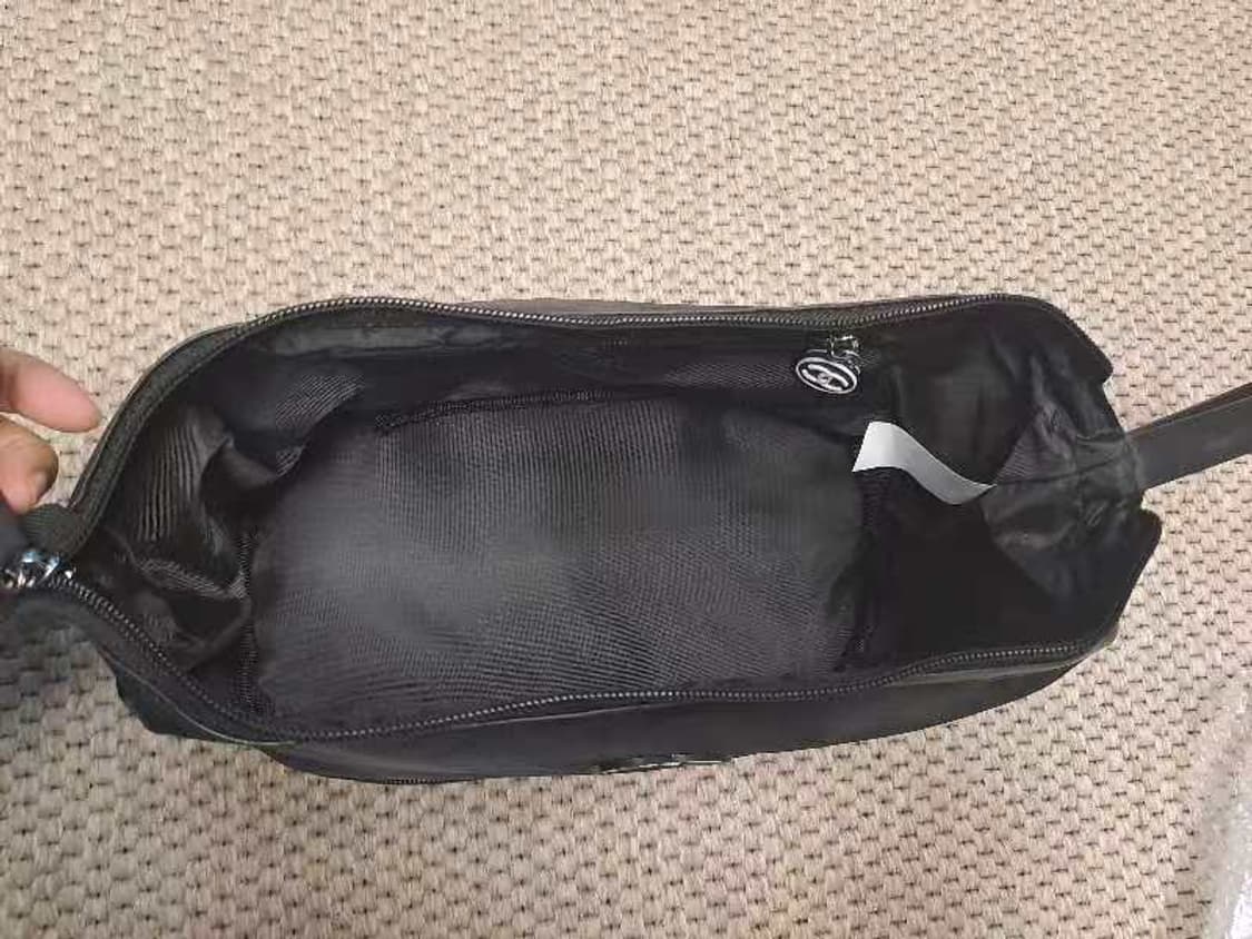 샤넬 2층 방수 파우치 상품이미지4