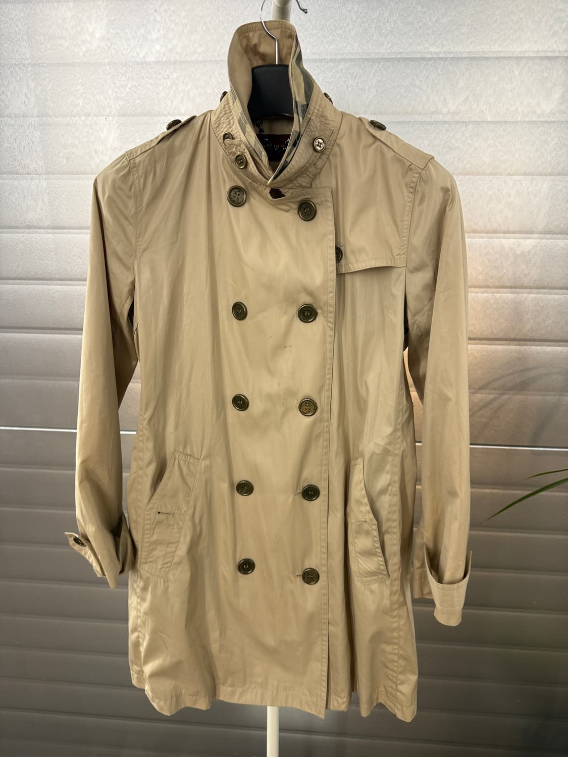 버버리 런던 베이지 트렌치 코트S 상품이미지3