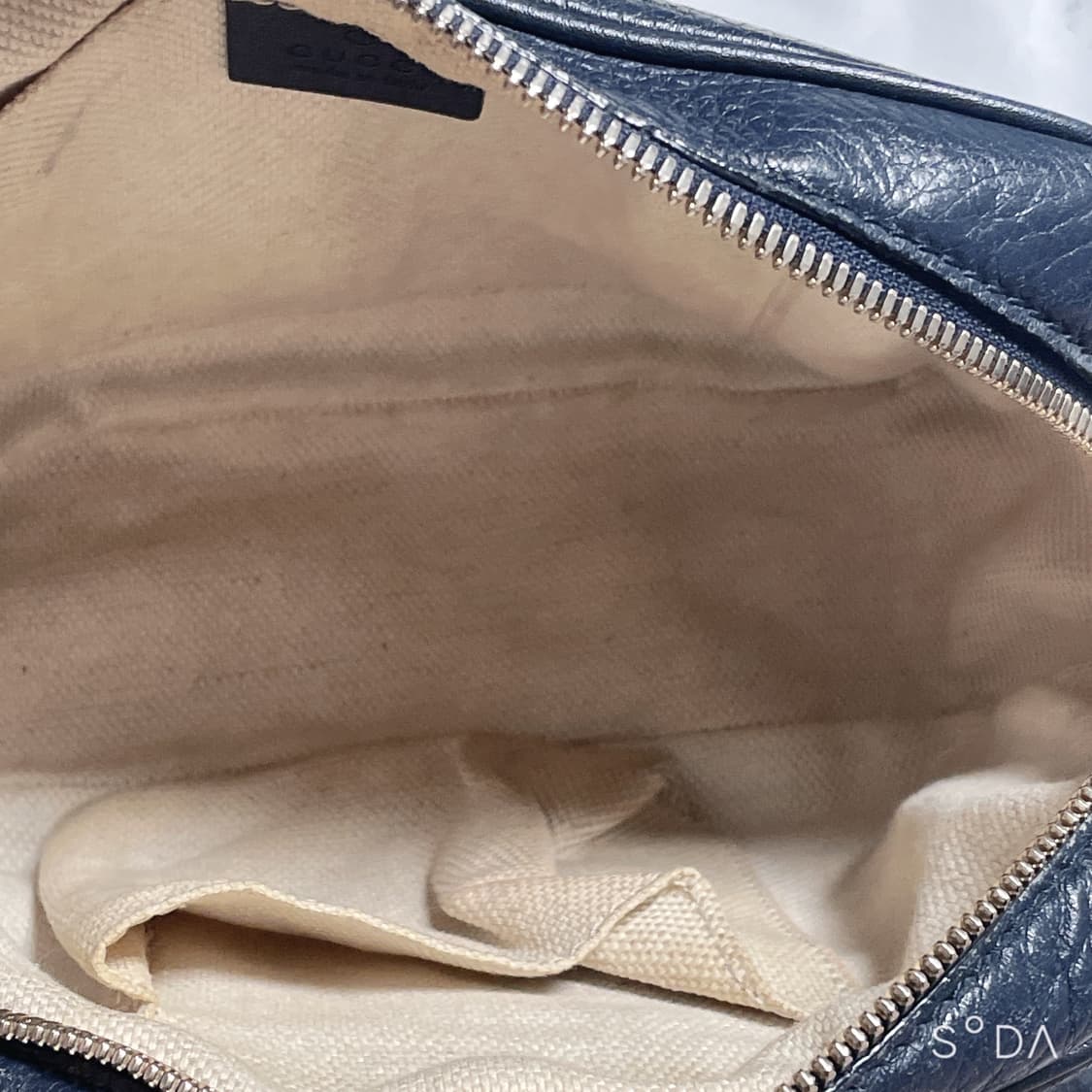 구찌 소호 태슬 디스코백 네이비 상품이미지9