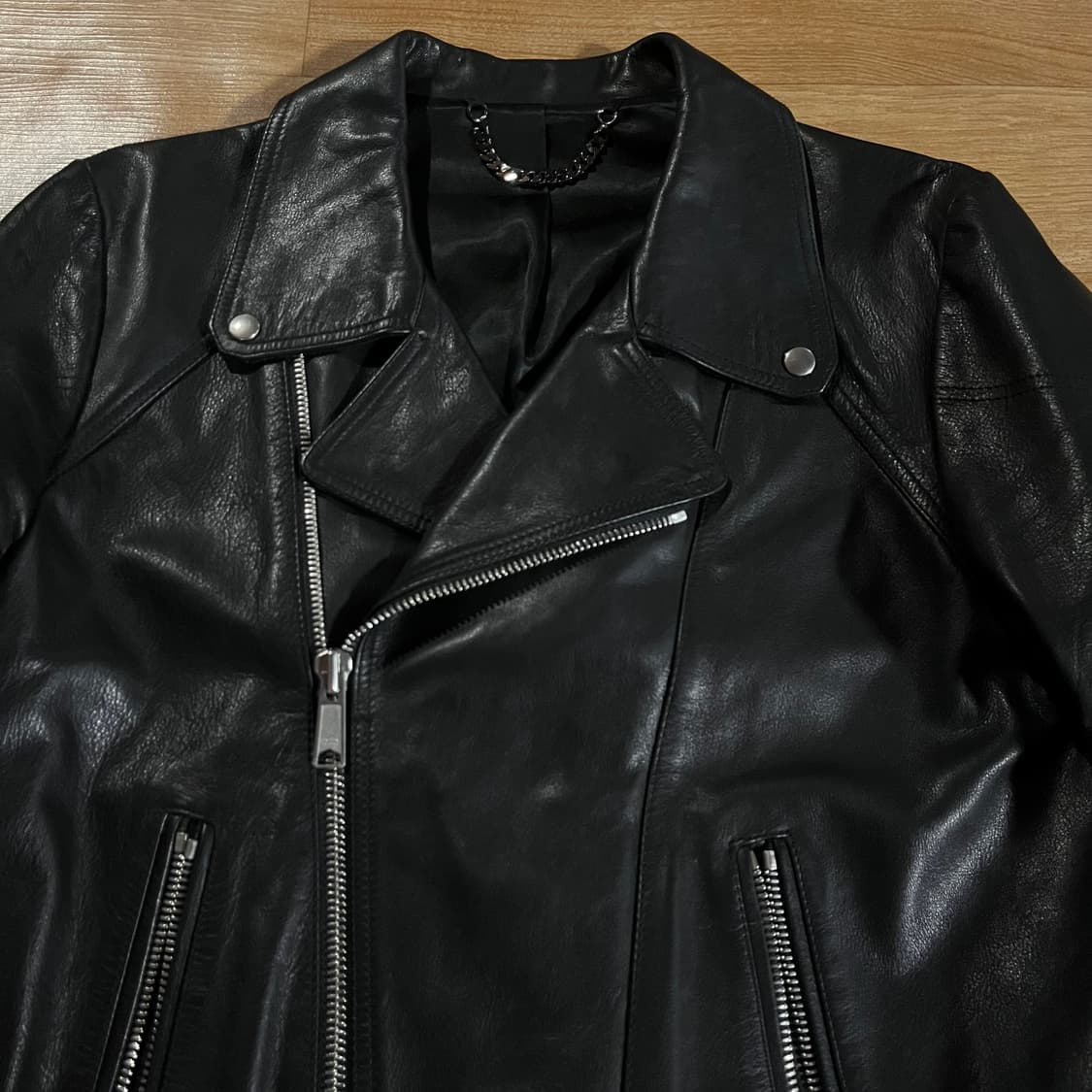 [100] 산드로 카프스킨 레더자켓 상품이미지2