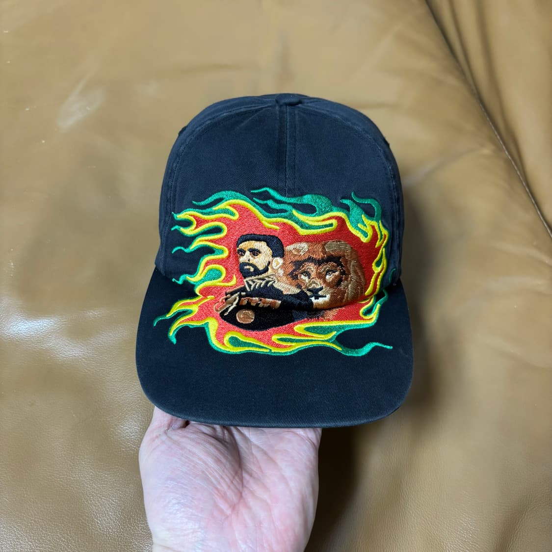 슈프림 6패널 볼캡 모자 라이온 워시드 블랙 상품이미지2