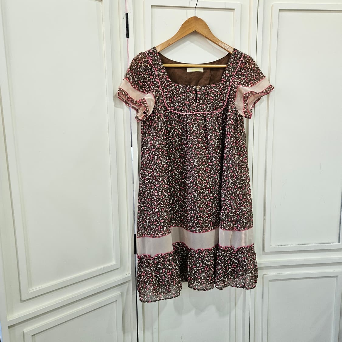 스나이델(snidel) 잔플라워 쉬폰 원피스 상품이미지1