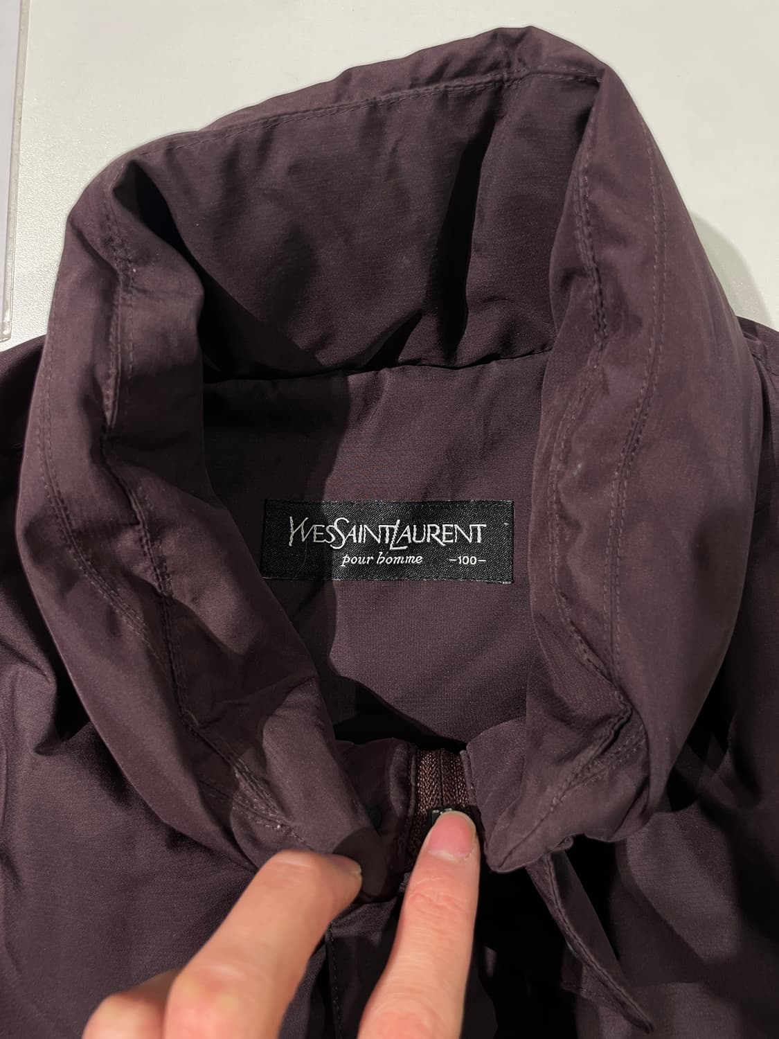 이브 생로랑 뿌르 옴므 버건디 로고 폴리에스텔 푸퍼 자켓 상품이미지7