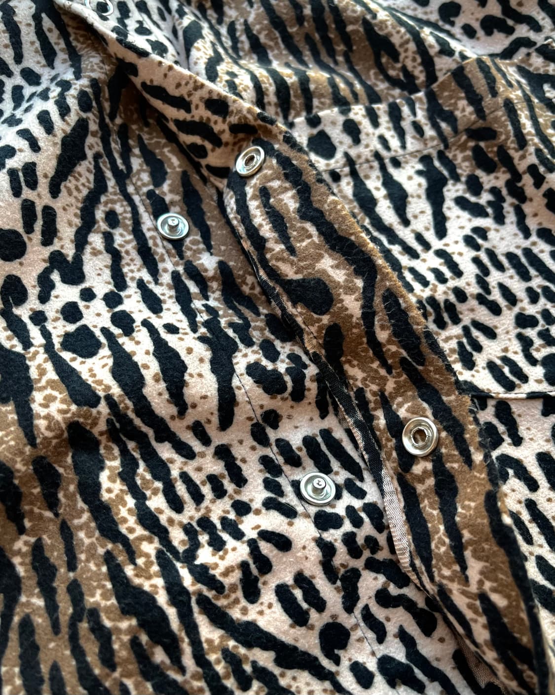 Insolent Japan Peach Skin Leopard Shirt 상품이미지6