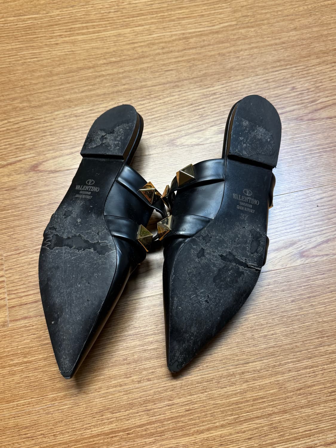 발렌티노 로만 스터드 뮬 샌들 상품이미지4