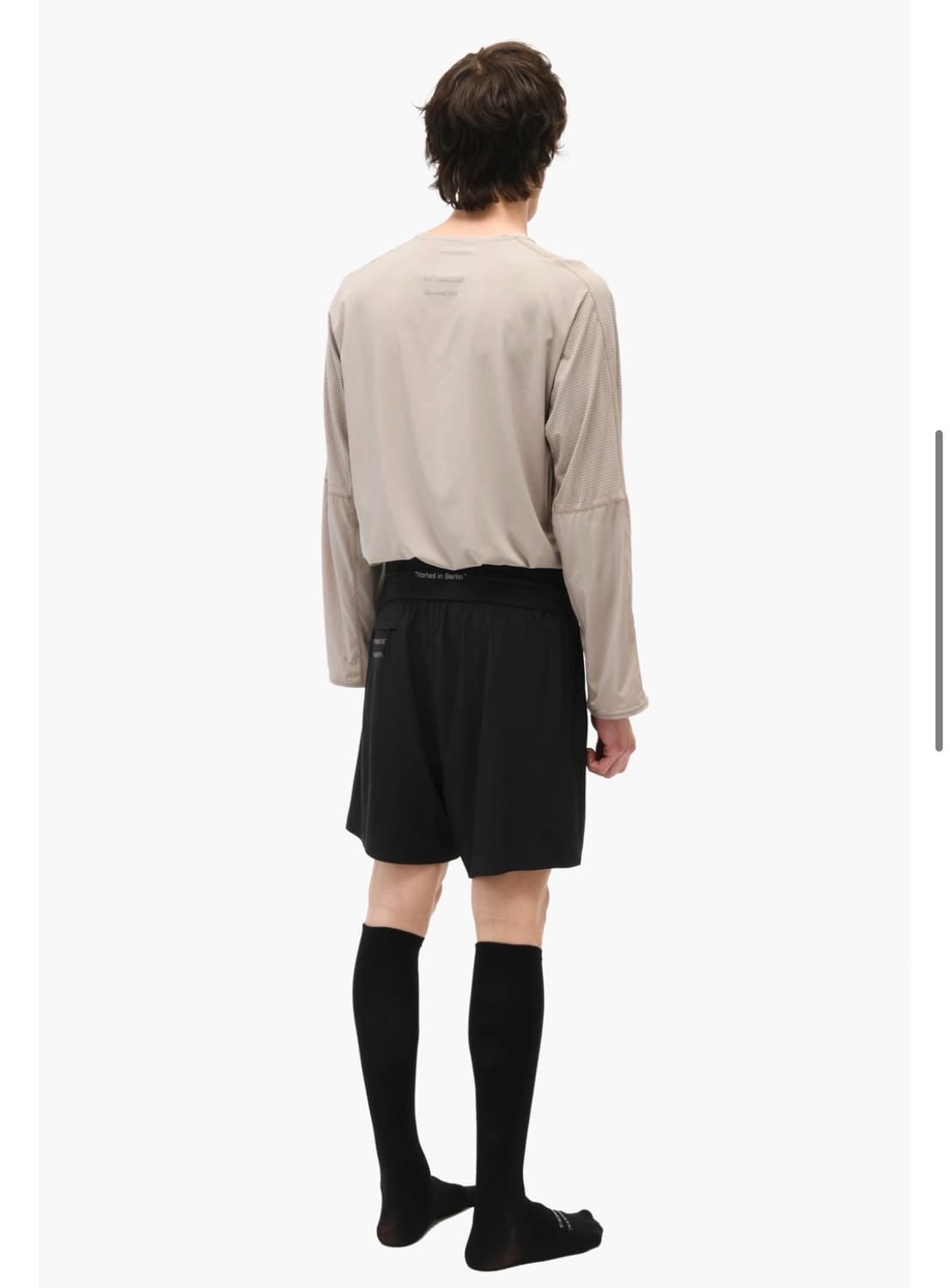 옵티미스틱러너스 Perforated Longsleeve 카멜 상품이미지2