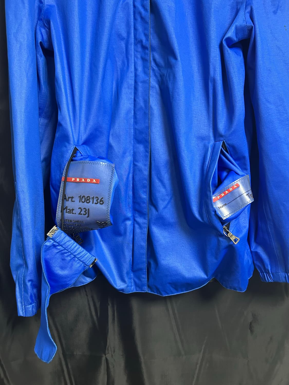 프라다 고어텍스 리버시블 자켓  상세사진 상품이미지4