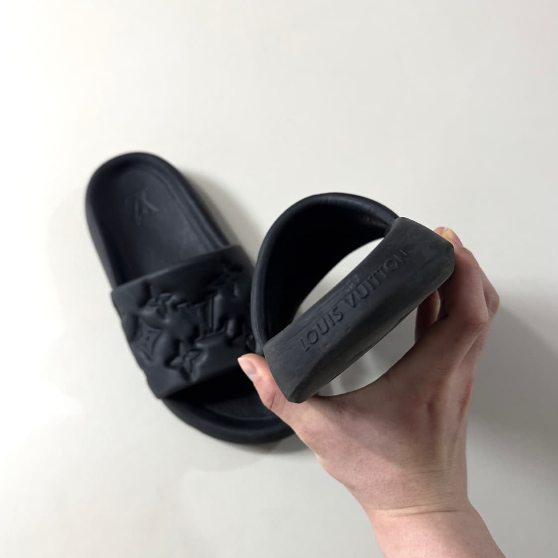 [7/당일출고]루이비통 워터프론트 슬리퍼 상품이미지8