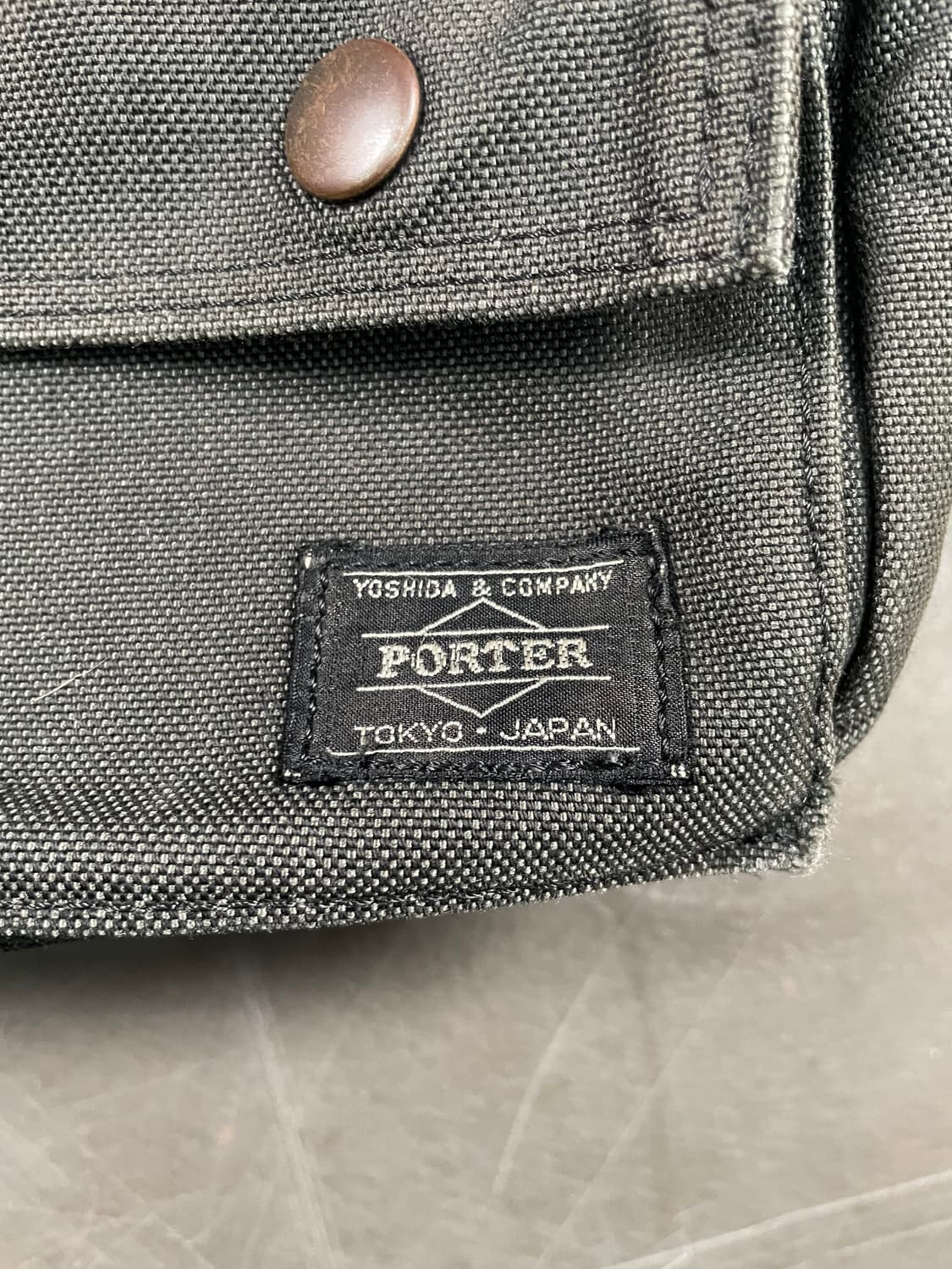 요시다 포터 스모키 숄더백 상품이미지5