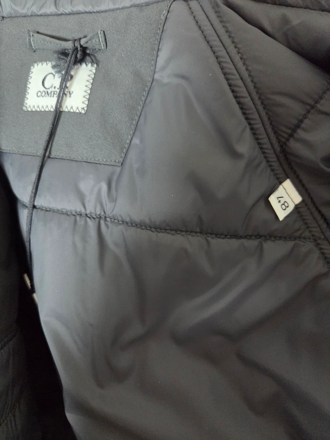 cp컴퍼니 프로텍 후드 패딩 자켓 48 새상품 상품이미지5