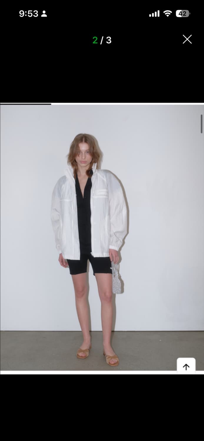 오버듀플레어 ROUNDED SHOULDER NYLON JACKET_WHI 상품이미지2