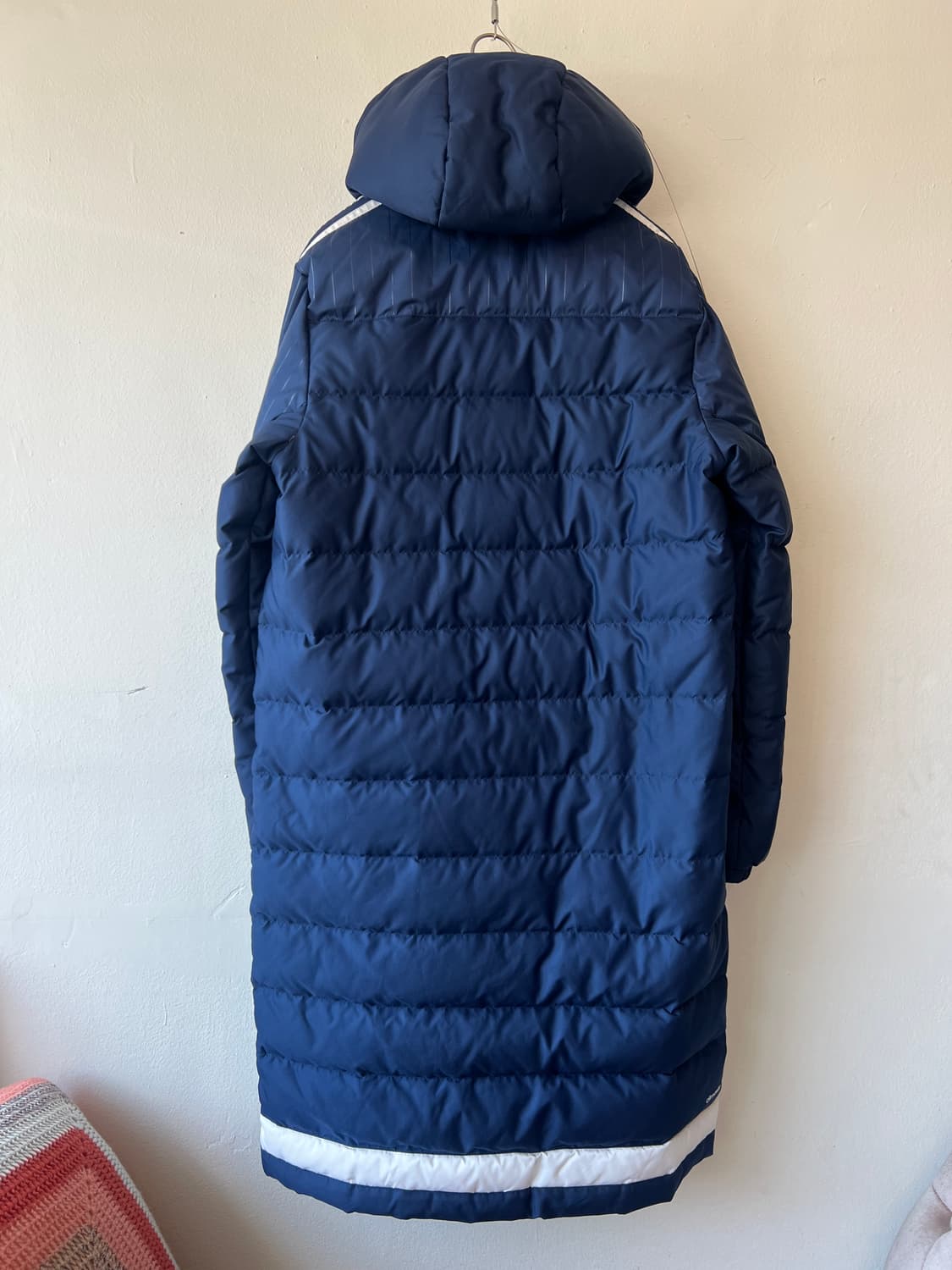 아디다스 남여공용 네이비 다운패딩점퍼 후드롱패딩  상품이미지3