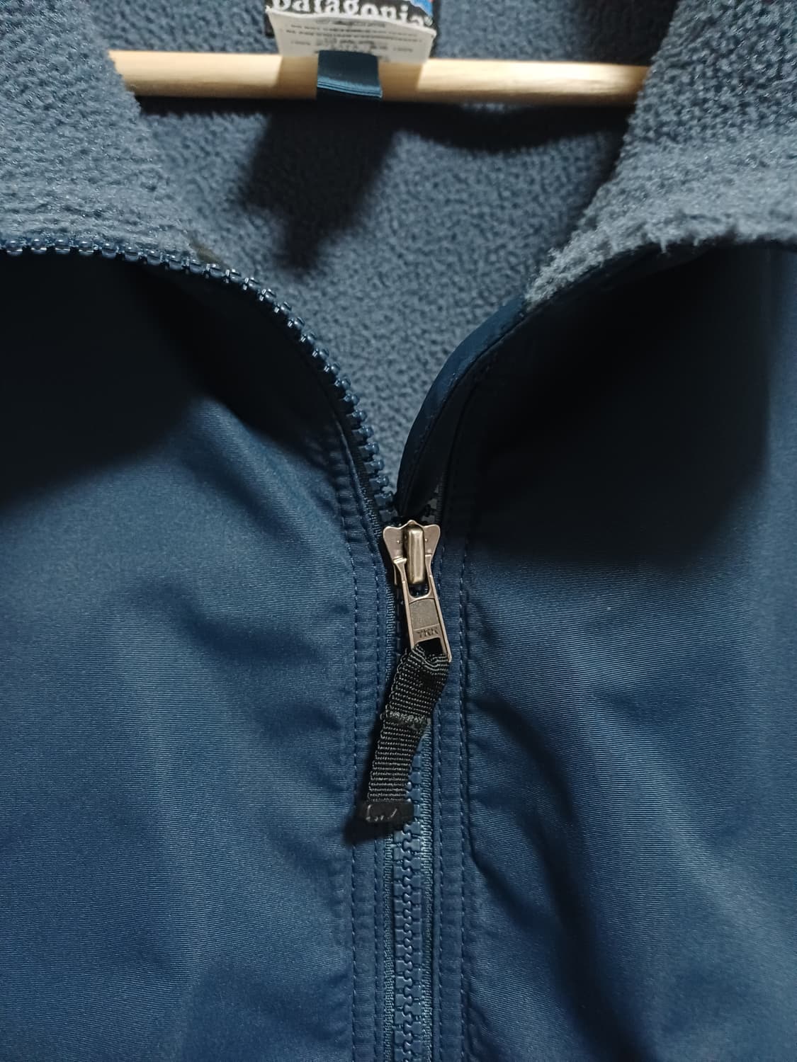 [L] 파타고니아 쉘드 신칠라 봄버 자켓 다크 네이비 상품이미지5