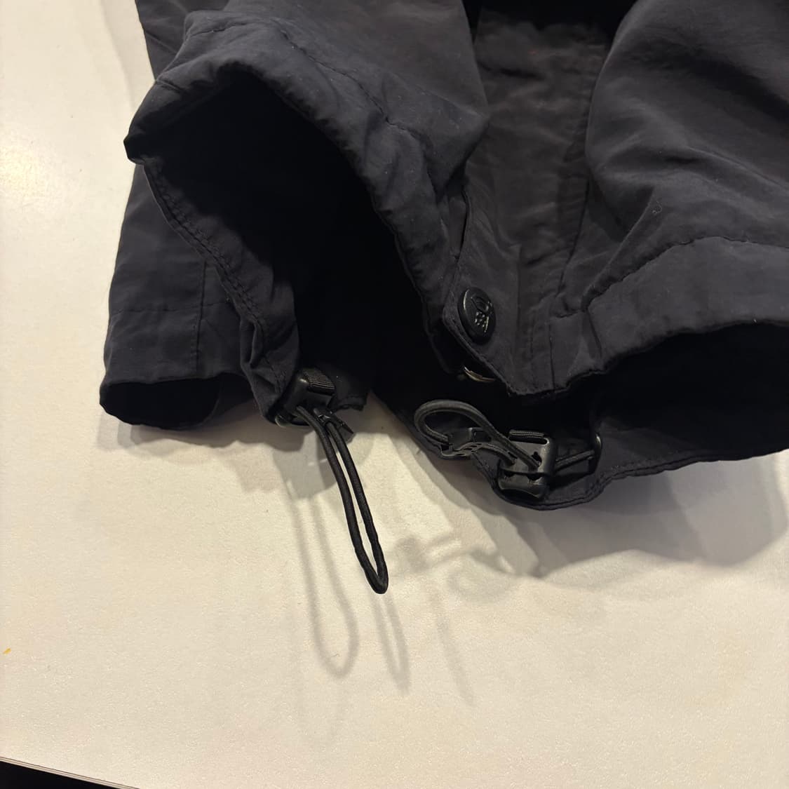 [S] 마운틴하드웨어 블랙 바람막이 후드 자켓 D347 상품이미지7