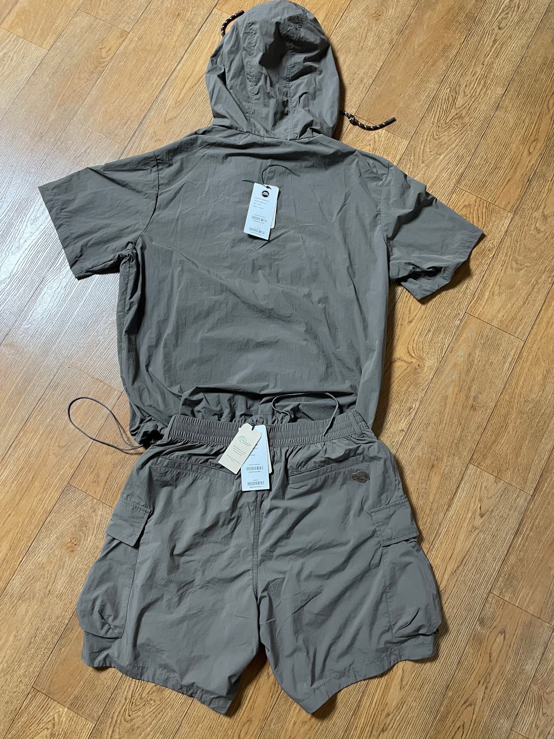 비비씨어스 재스퍼 아노락 셋업 다크그레이 L 새상품 상품이미지7