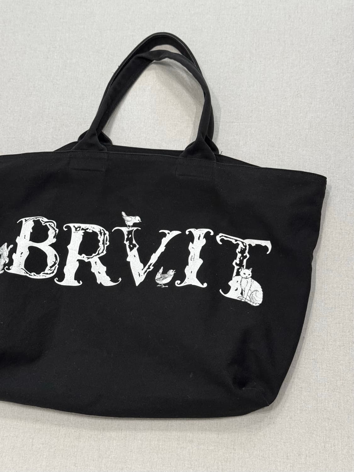 언더커버 BRVIT 코튼 캔버스 지퍼 토트백 상품이미지4