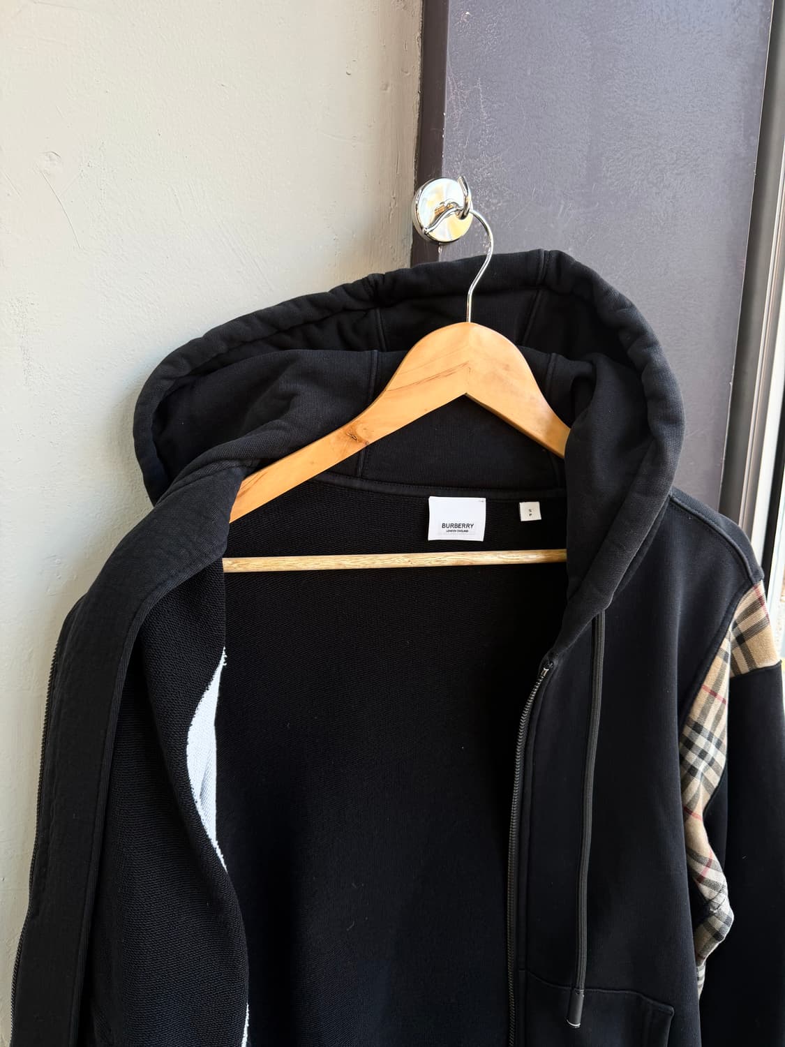 95~100/ 버버리 체크 패널 신형 후드집업 상품이미지7