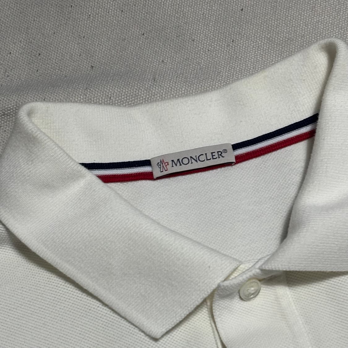 🫶🏻 몽클레어 화이트 카라 반팔티 🫶🏻 상품이미지4