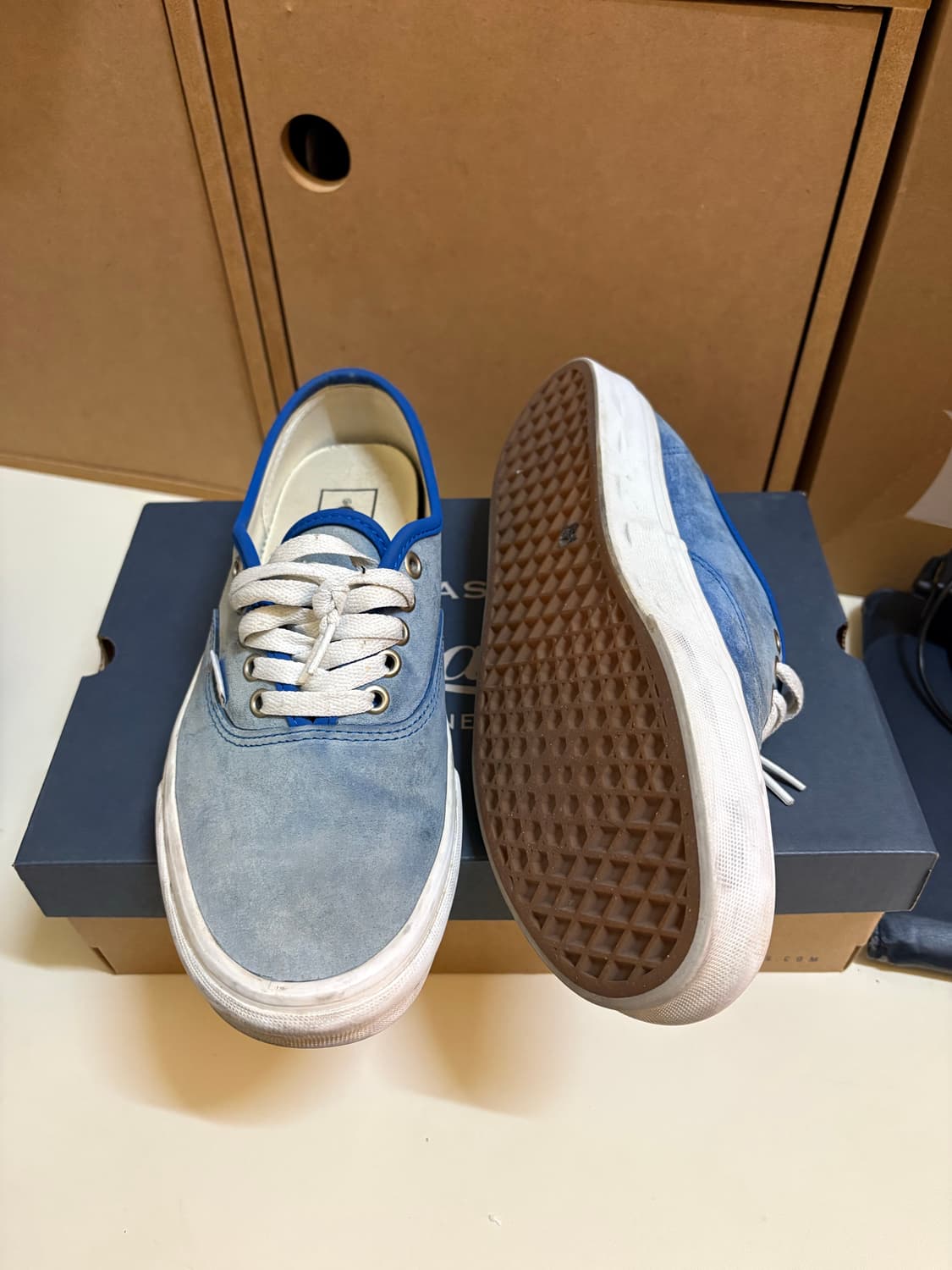 반스 어센틱 피그스킨 블루 270  상품이미지3