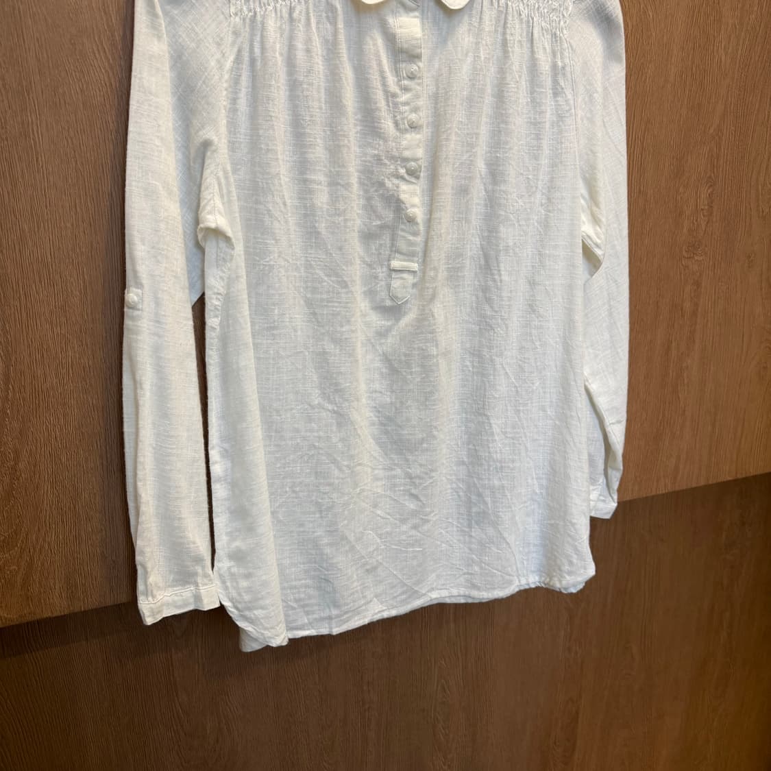 빈티지 롱슬리브 블라우스 라운드 카라 어깨 셔링 디테일 아이보리 상품이미지4