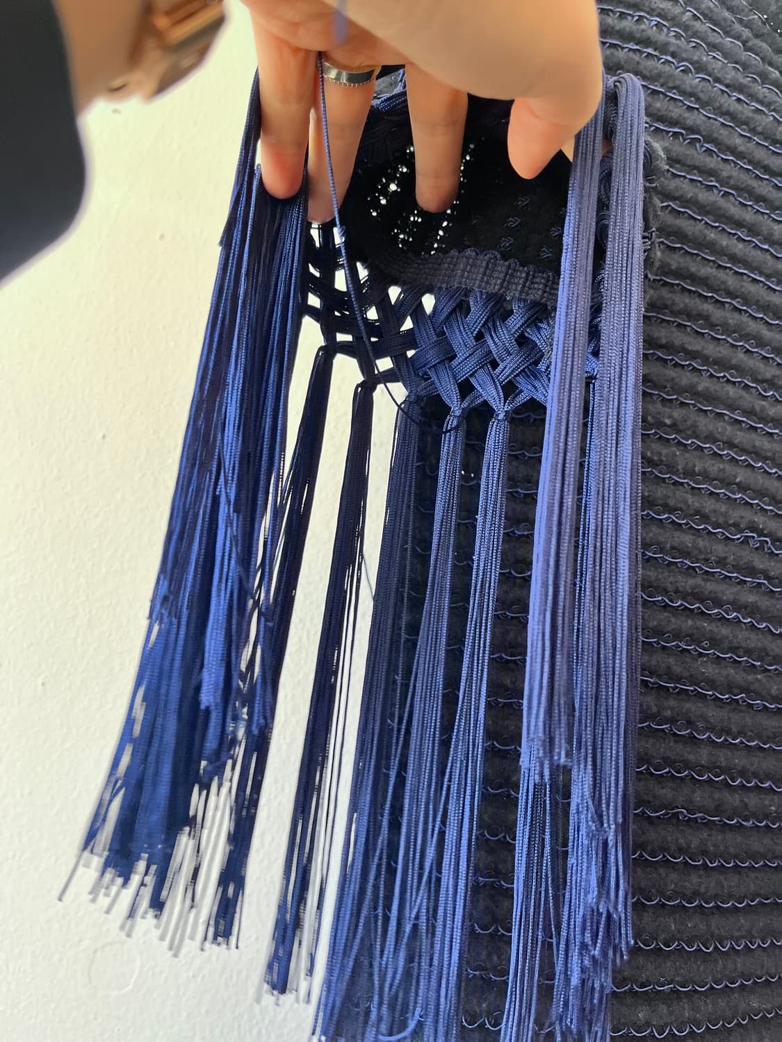 엠포리오아르마니 여성 프린지터틀넥니트 42사이즈 상품이미지5