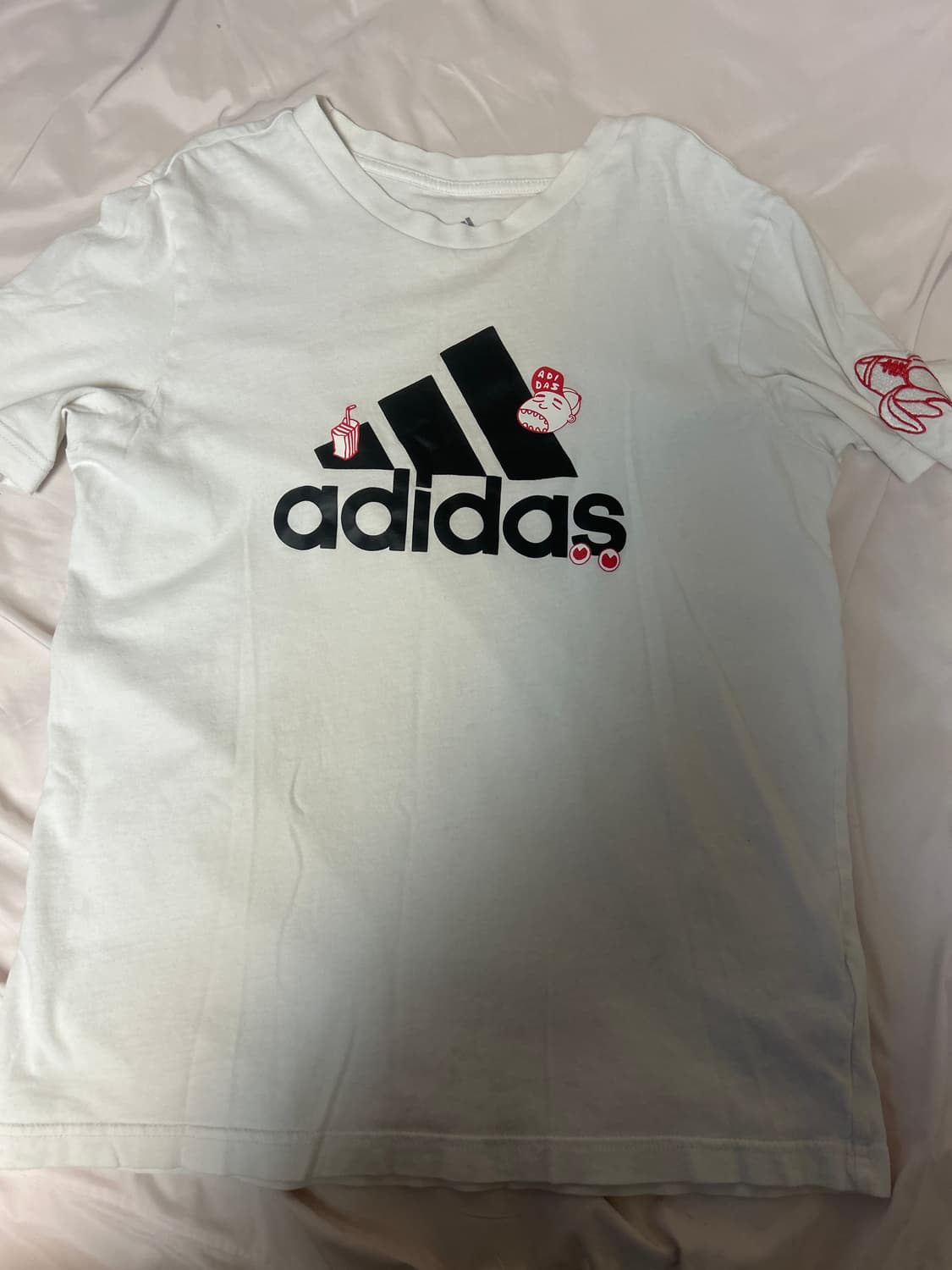 희귀 매물 아디다스 반팔티 상품이미지1