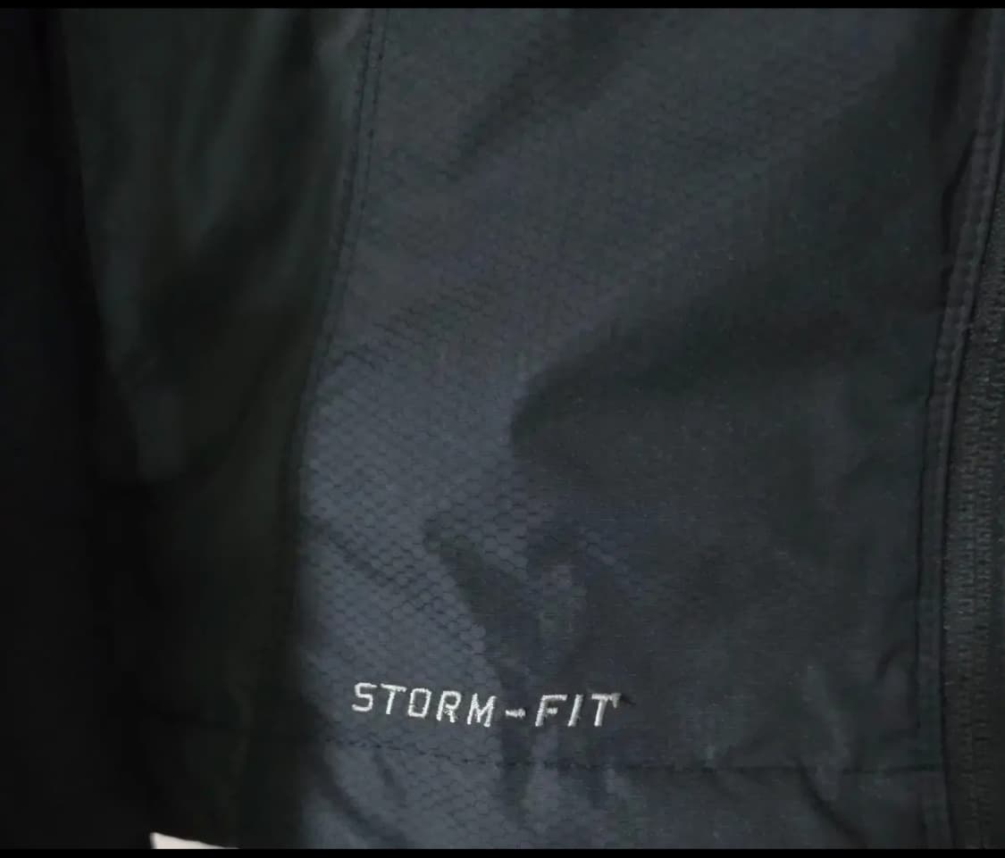 나이키 올드스쿨 T90 토탈90 스톰핏 바람막이 상품이미지5