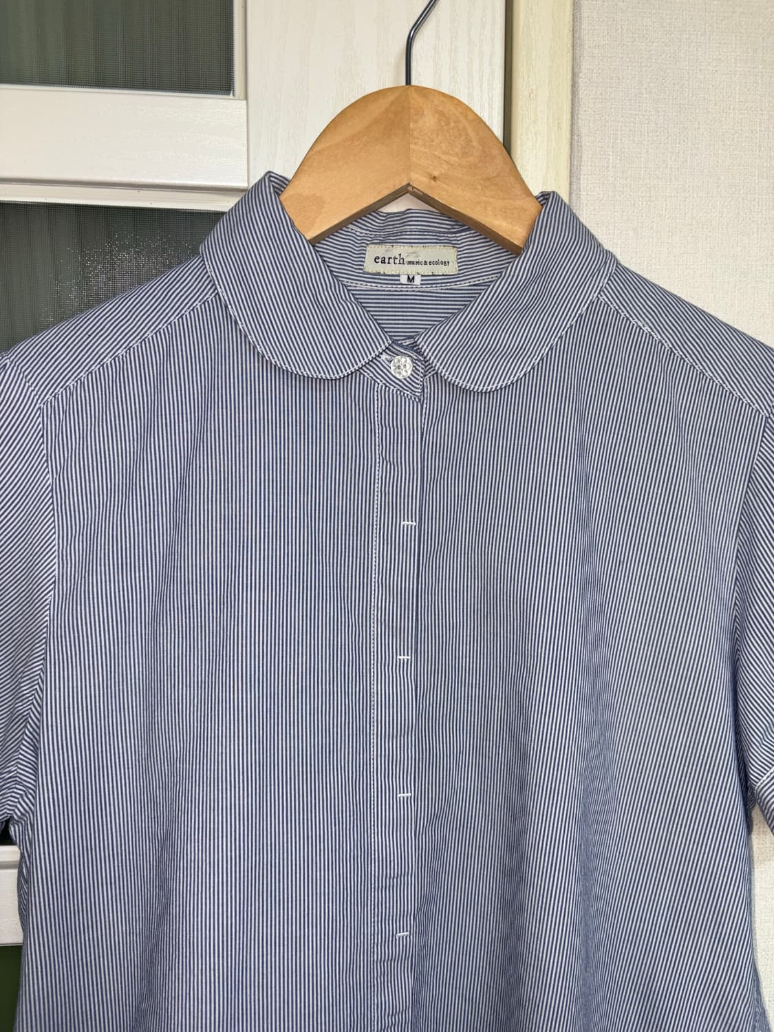 블루 스트라이프 반소매 블라우스 상품이미지3