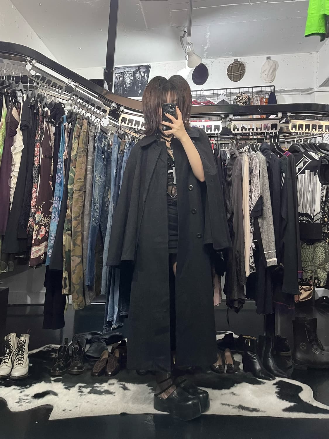 케이프 레이어드 맥시 코트 상품이미지1