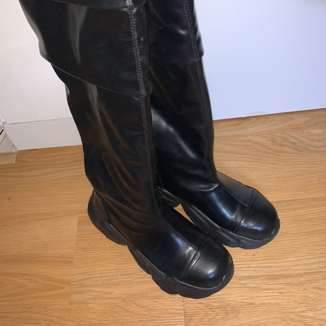 leey 엘이이와이 플랫폼 하이 롱 부츠 상품이미지4