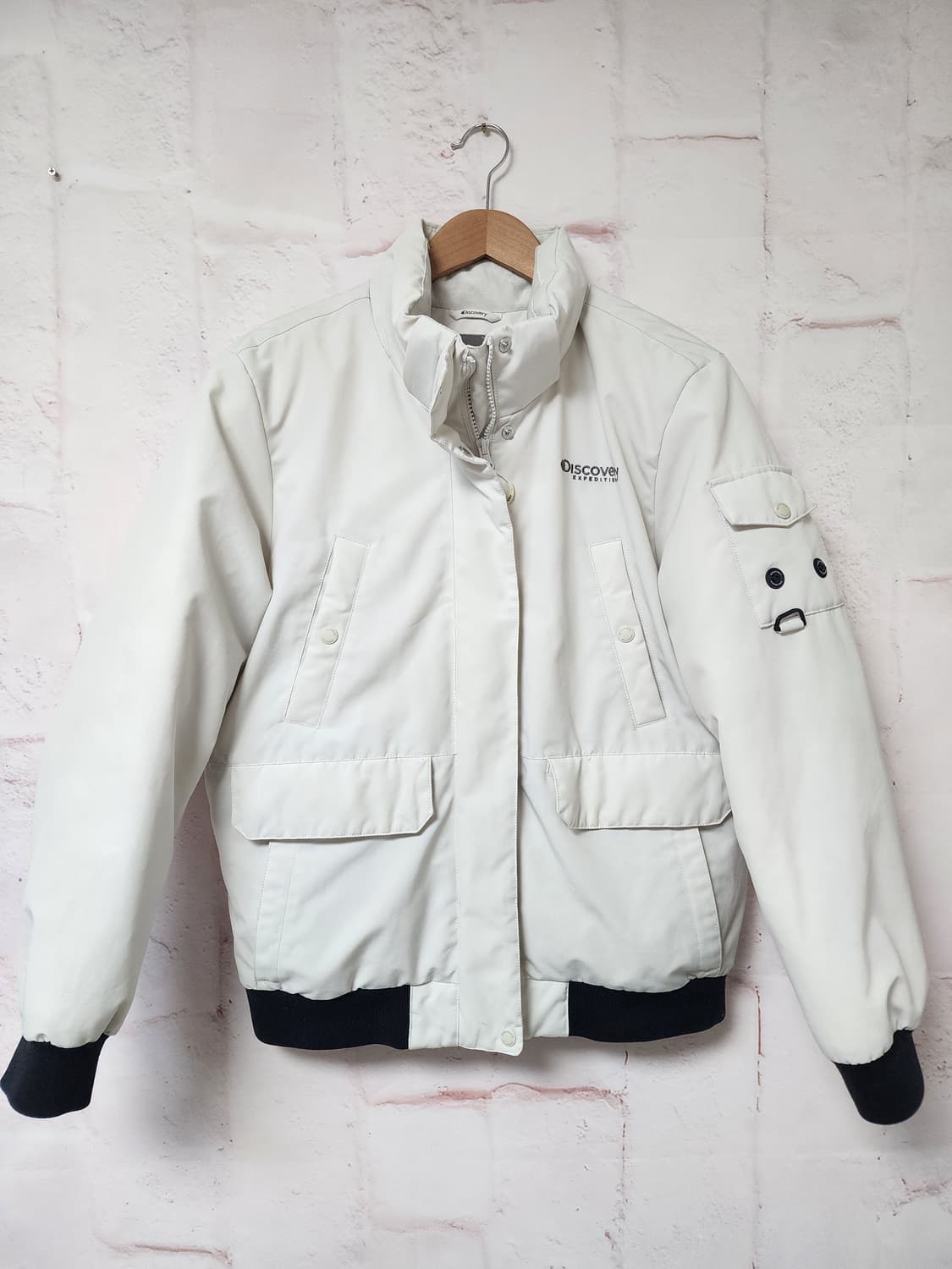 디스커버리 익스페디션 
화이트 자켓 상품이미지1